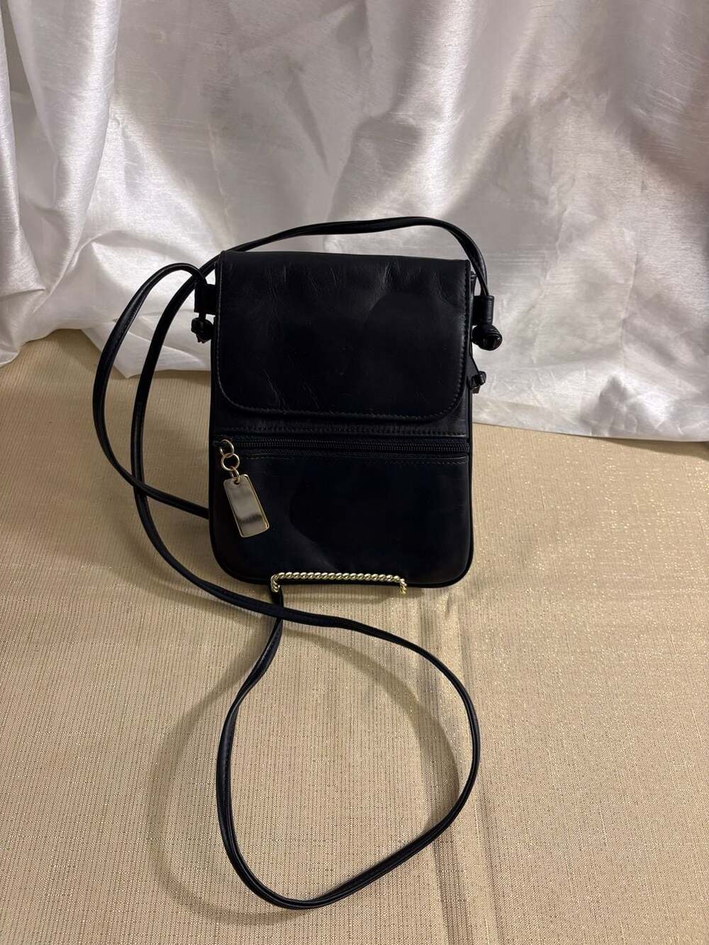 Giani Bernini Black Leather Small Crossbody Bag Flap Pocket Purse